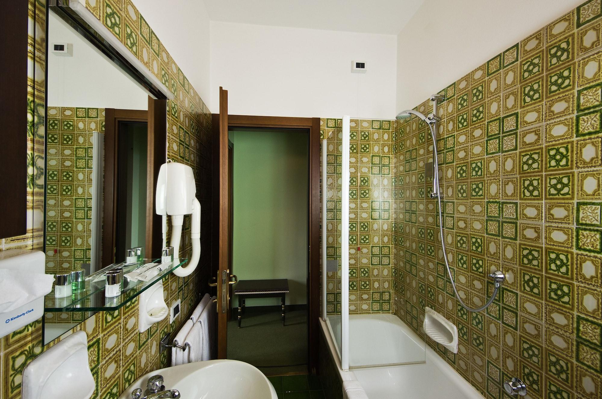 Hotel Città Dei Mille Bergamo Esterno foto